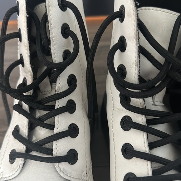 White Dr Martens 1460 Smooth Leather Lace Up Boots - Picture 6 of 7